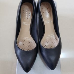 Rockport Black Lilah Leather Heels - Size 5 US